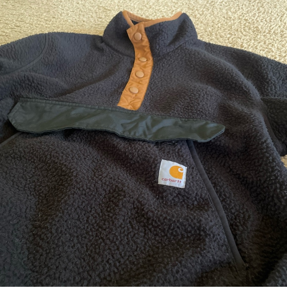 Carhartt womans Black fleece Jacket small